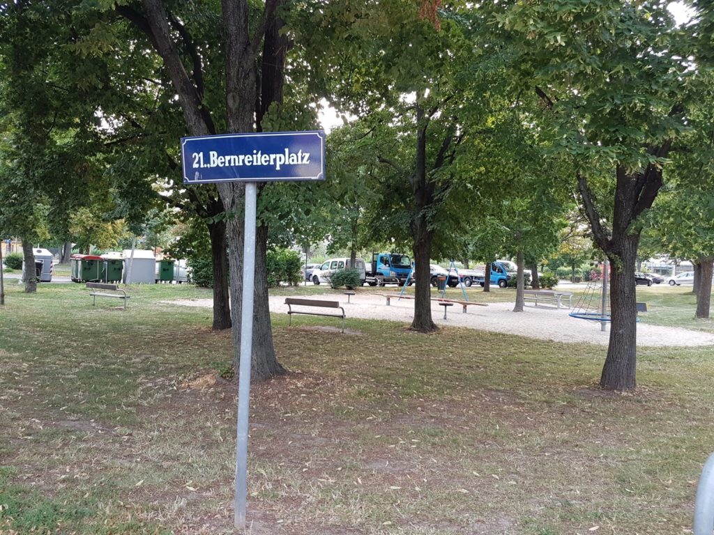Bernreiterplatz Park