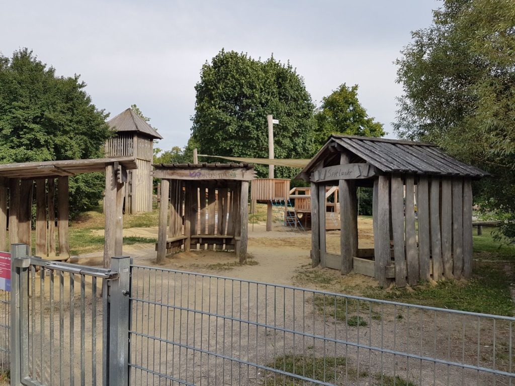 Piratenspielplatz am Liesingbach