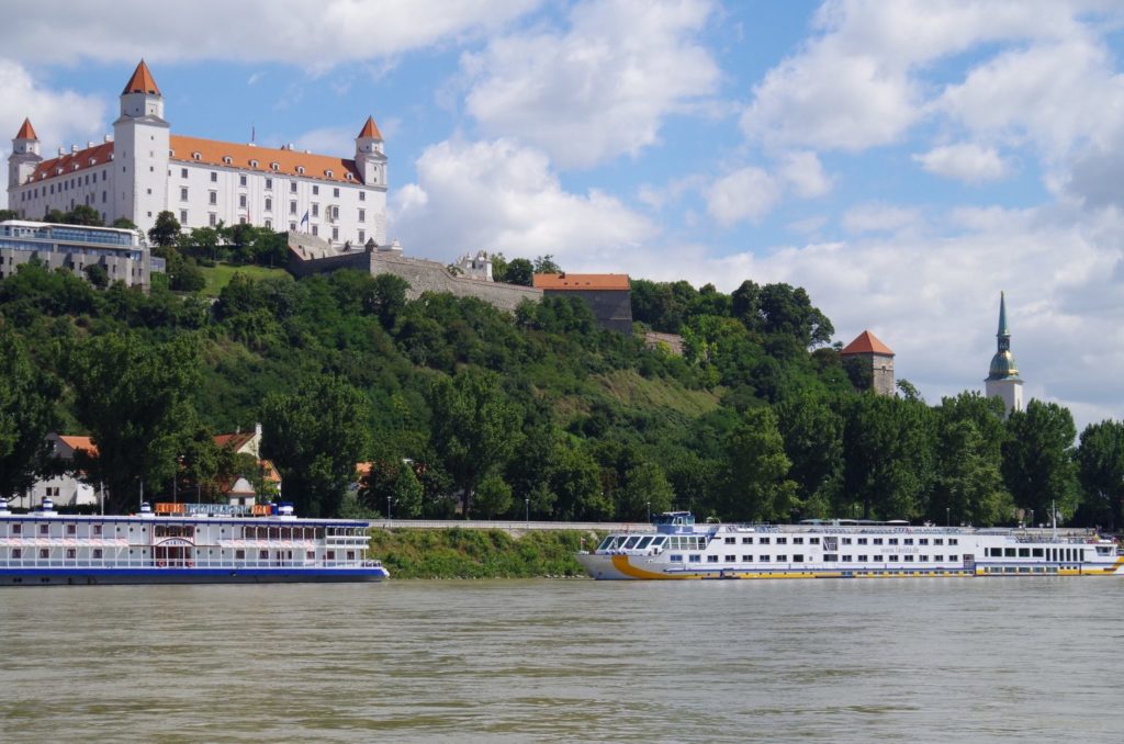 MS Kaiserin Elisabeth (Rundschiffahrten Wien – Bratislava für Familien)
